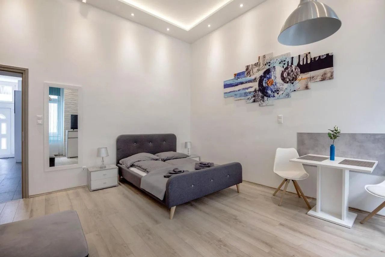 Elegant Studio In Central Budapest 0*,  Hungary